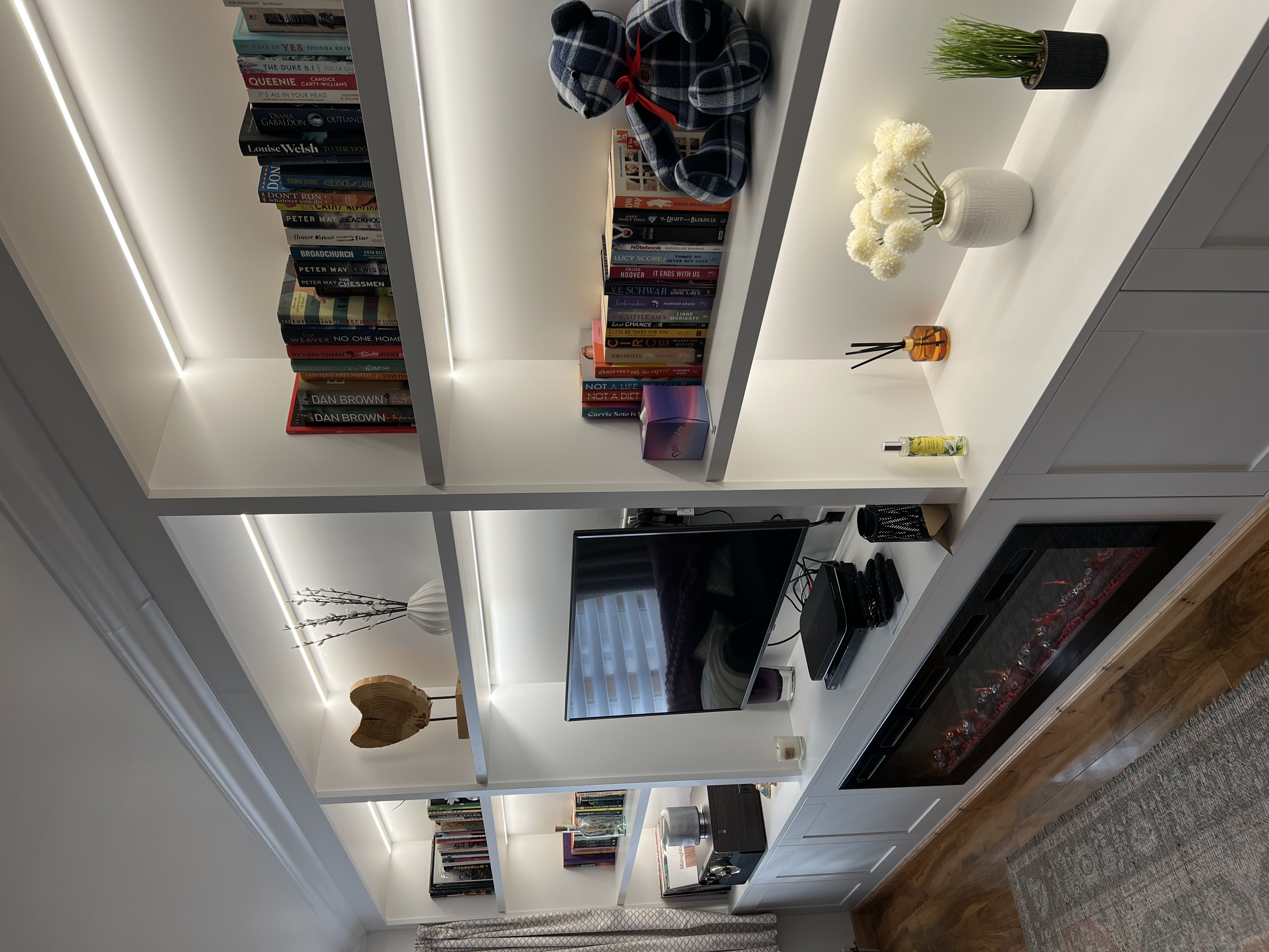 Bespoke home office with built-in shelving